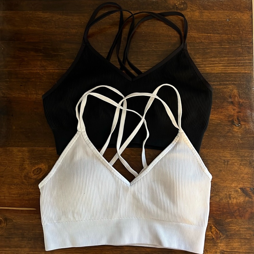 Bundle of Two Strappy Aerie Sports Bras Size Large